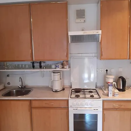 Rideg Апартаменты *