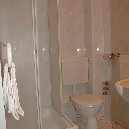 Rideg Apartment *