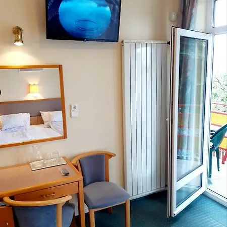 Rideg Apartment *