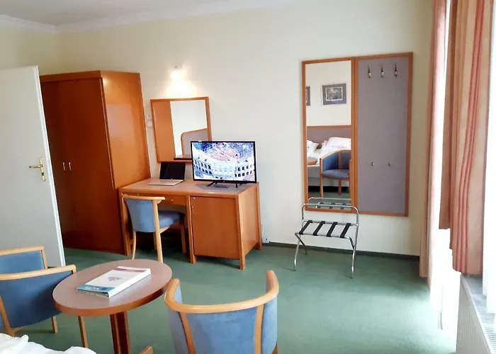 アパート Rideg ヘーヴィーズ